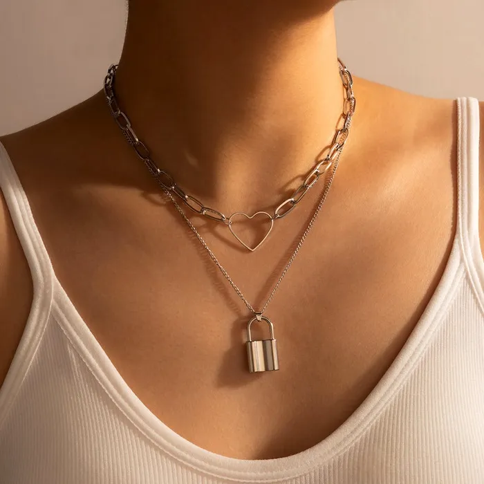 N1740 Silver Chain Link Heart Padlock Necklace with Free Earrings 01 Necklaces