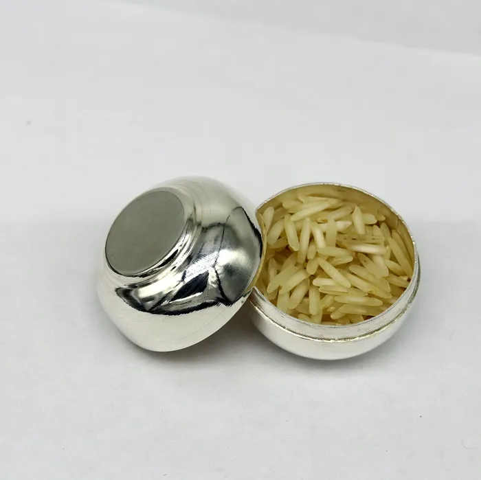 Necklaces 999 fine silver handmade gorgeous small idols Prasad box trinket box container box Sindur box solid silver article utensil sv0185 TRIBAL ORNAMENTS