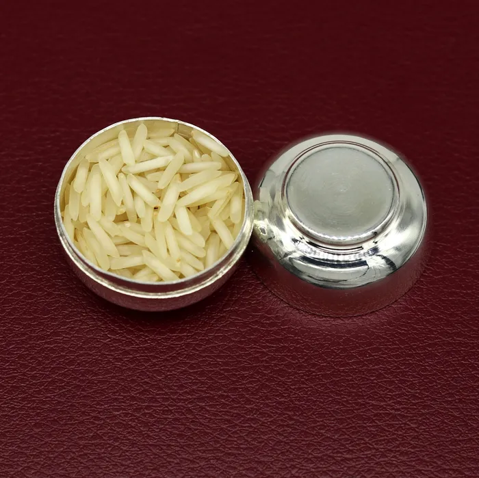 Necklaces 999 fine silver handmade gorgeous small idols Prasad box trinket box container box Sindur box solid silver article utensil sv0185 TRIBAL ORNAMENTS