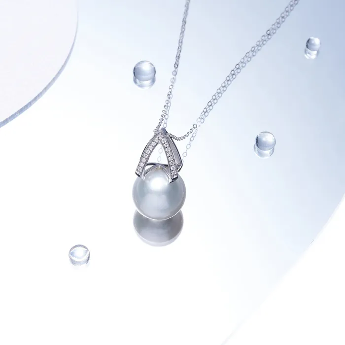 Necklaces Pearly Lustre 18K Solid Gold Diamond Top Grade Edison Pearl Necklace KN00218