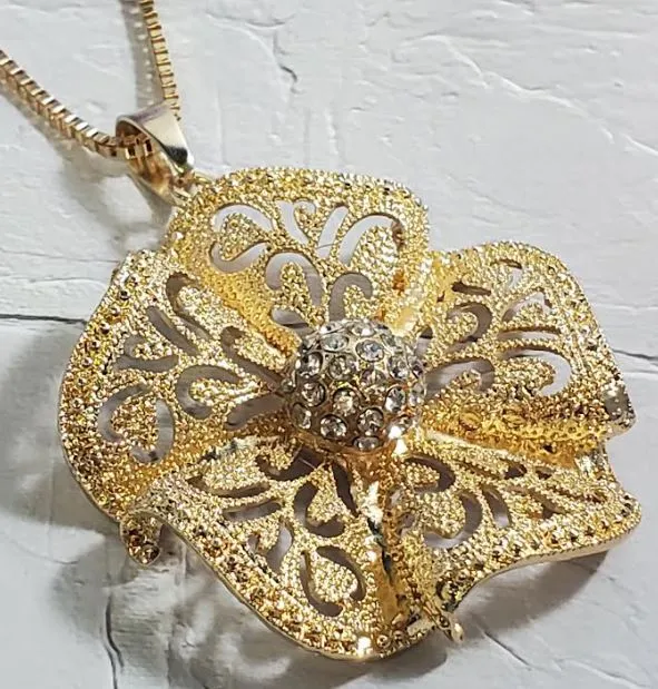 Necklaces polly AZ451 Gold Ornate Decorated Flower Necklace with FREE Earrings