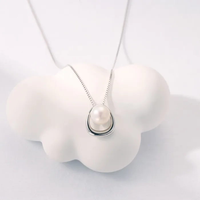 Pearly Lustre Necklaces Top Grade Freshwater Pearl Necklace WN00669 CONNECT