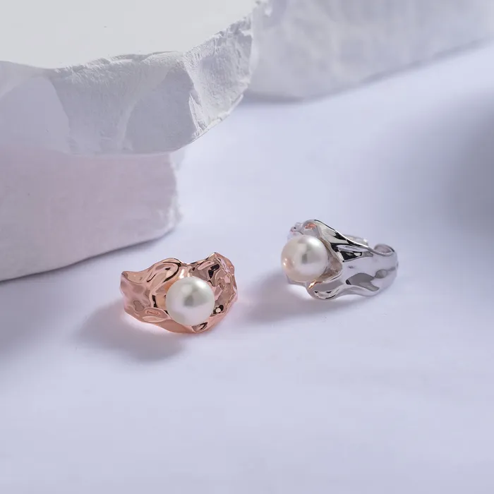 Pearly Lustre Rings New Yorker Freshwater Pearl Ring WR00211