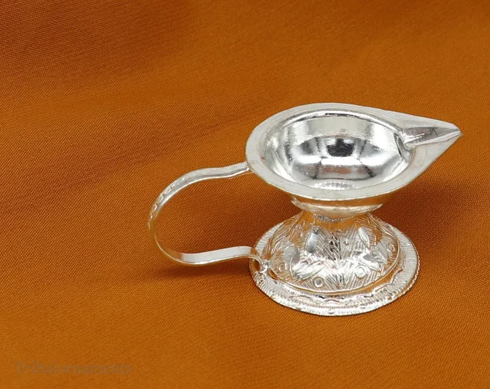 TRIBAL ORNAMENTS Rings Vintage design Solid silver handmade kappor dani silver temple utensils silver diya deepak silver single joth kapoor Aarti art su412 TRIBAL ORNAMENTS Rings Vintage design Solid silver handmade kappor dani silver temple utensils silver diya deepak silver single joth kapoor Aarti art su412