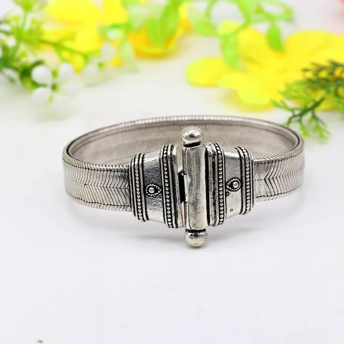 TRIBAL ORNAMENTS Vintage style solid 12mm 925 sterling silver handmade wheat chain flexible bracelet belt unisex jewelry from Rajasthan India sbr729 Bracelets