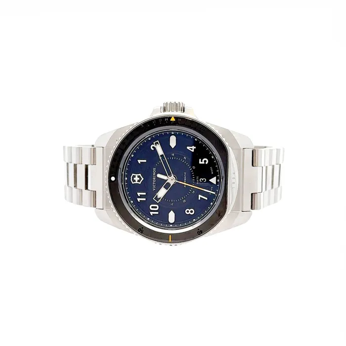 Watches Victorinox PreOwned Victorinox Journey 1884 Watch