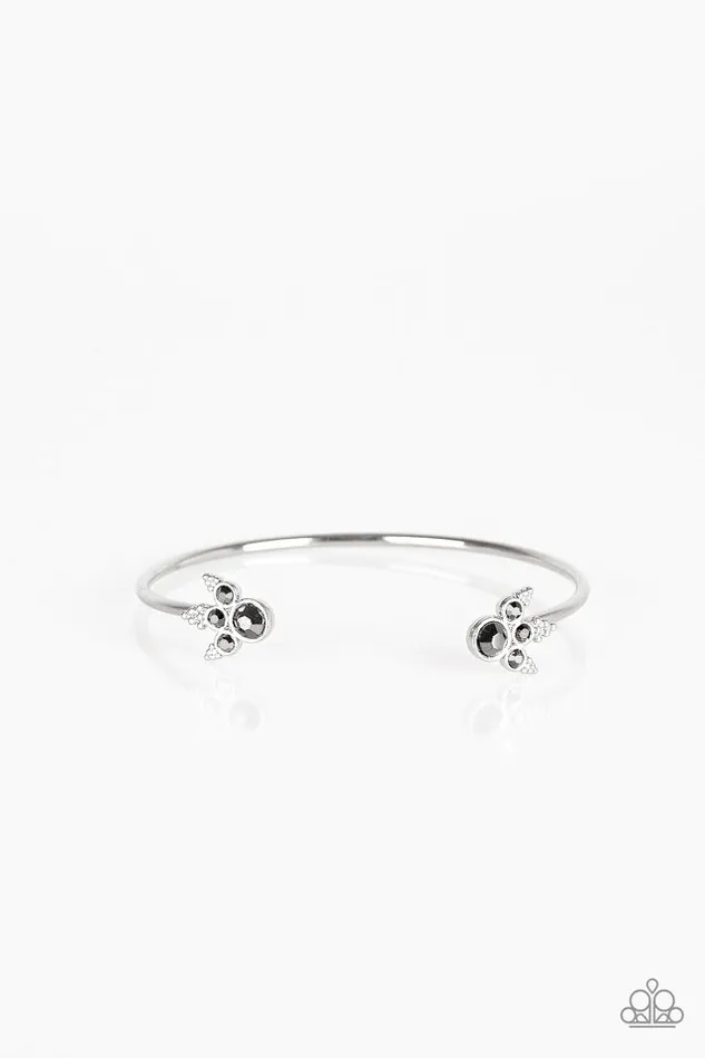 Bracelets Paparazzi Jewelry Paparazzi Bracelet A Bit Rich Silver Bracelets Paparazzi Jewelry Paparazzi Bracelet A Bit Rich Silver