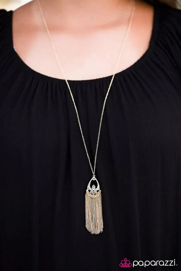 Necklaces Paparazzi Jewelry Paparazzi Necklace Shimmering Streams Gold