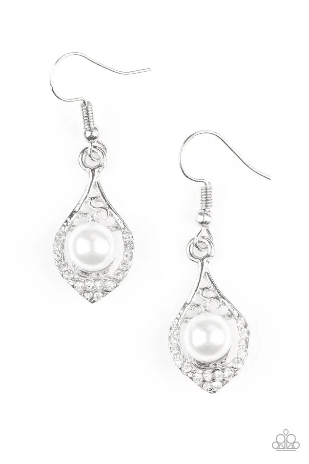 Paparazzi Earring Westminster Waltz White Paparazzi Jewelry Earrings