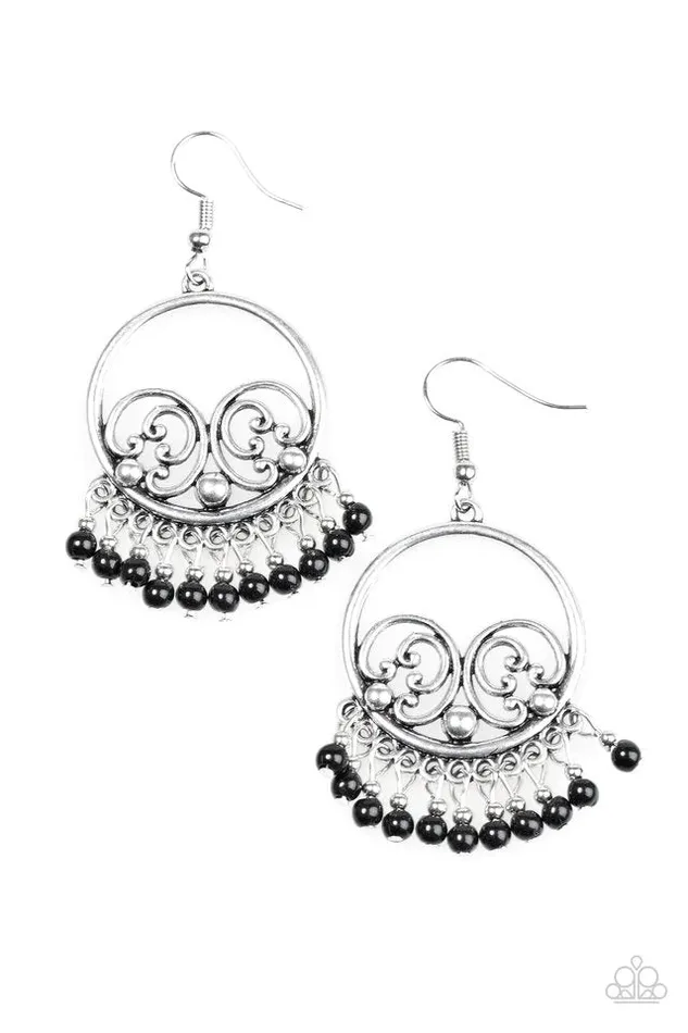 Paparazzi Jewelry Earrings Paparazzi Earring A Way Of WILDLIFE Black
