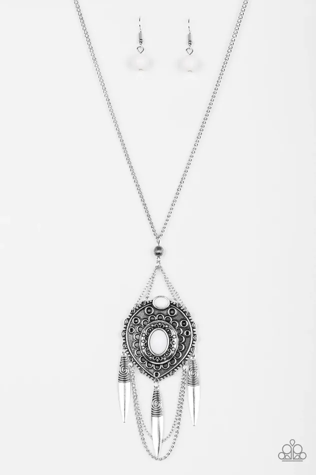 Paparazzi Jewelry Necklaces Paparazzi Necklace Cactus Canyon White