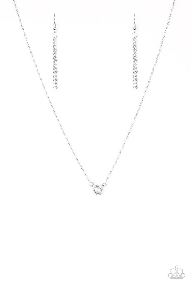 Paparazzi Jewelry Necklaces Paparazzi Necklace Dreamy Dreamer White