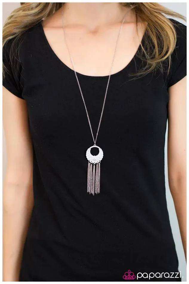 Paparazzi Jewelry Necklaces Paparazzi Necklace Hanging On Every WordWhite