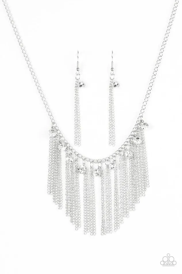 Paparazzi Jewelry Necklaces Paparazzi Necklace In For The Long RUNWAY White