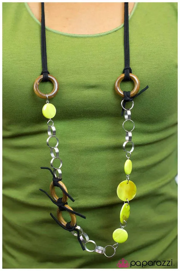 Paparazzi Jewelry Necklaces Paparazzi Necklace Tied Me Over Green