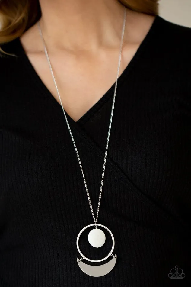 Paparazzi Jewelry Paparazzi Necklace Moonlight Sailing White Necklaces