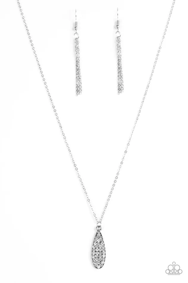 Paparazzi Jewelry Paparazzi Necklace She Just Shines White Necklaces