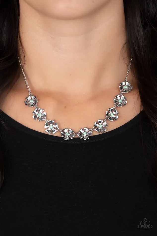 Paparazzi Necklace Petunia Palace Green Paparazzi Jewelry Necklaces