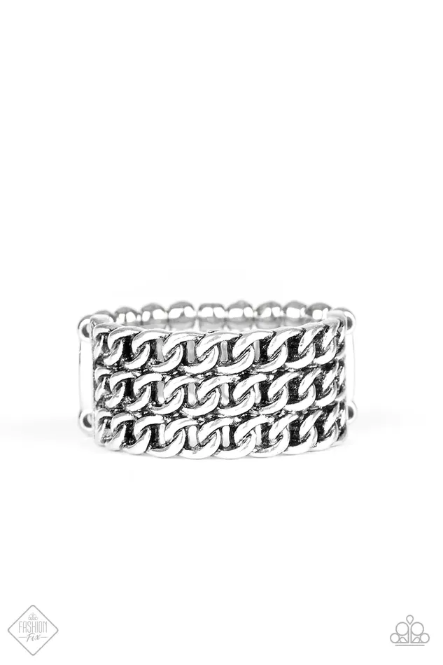 Paparazzi Ring Metro Maker Silver Paparazzi Jewelry Rings