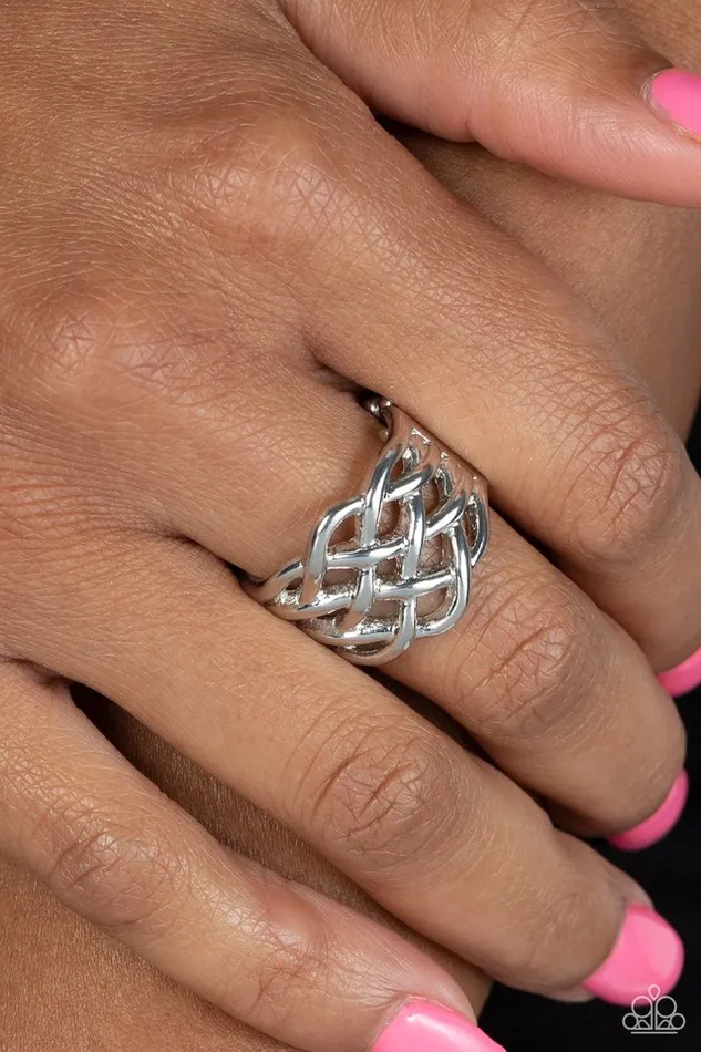 Rings Paparazzi Jewelry Paparazzi Ring The One That KNOT Away Silver