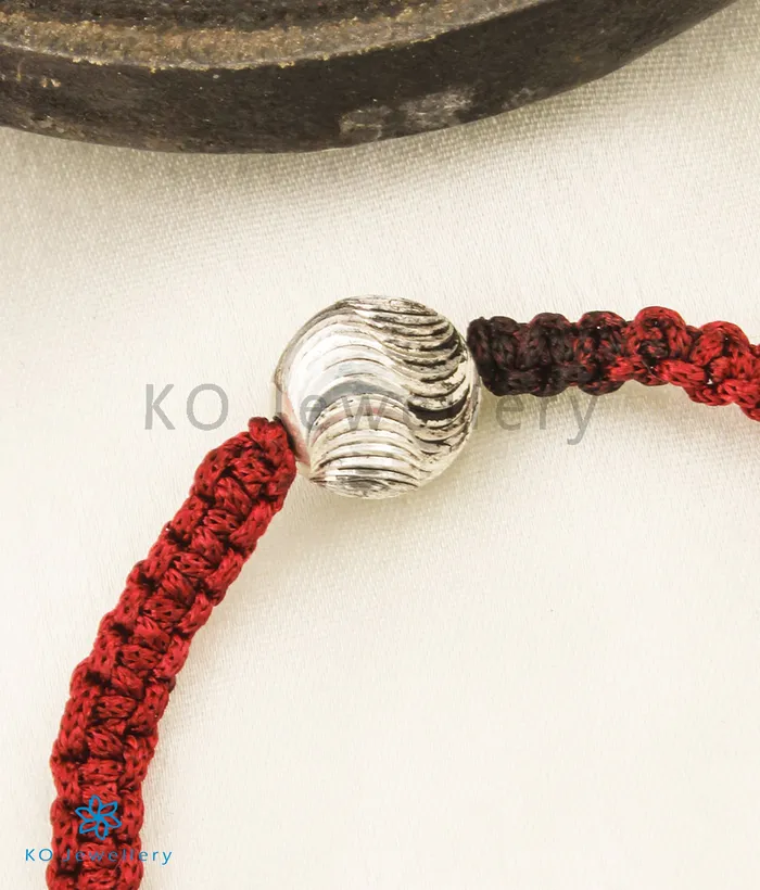 Jaipur Bracelets The Ananya Silver Red Thread Bracelet