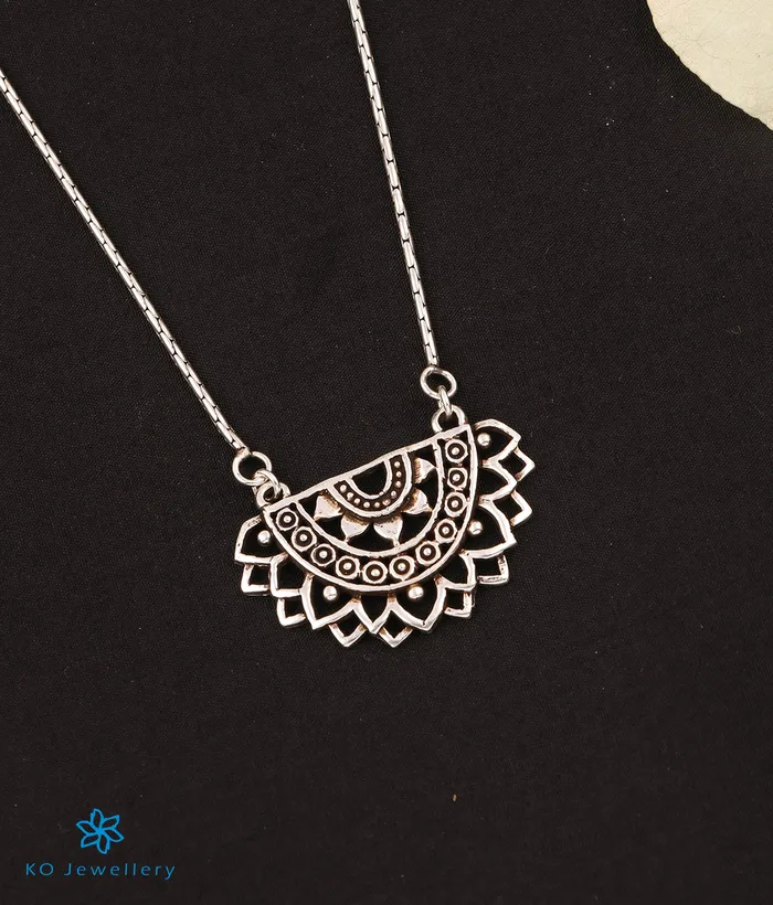 The Spring Silver Necklace Imported Necklaces