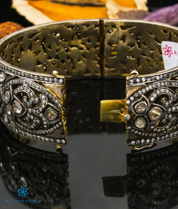 The Victorian Polki Kada Bracelet Size 24 Kundan Bracelets