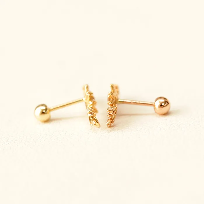 14K Gold Garland Flower Cartilage Piercing Earring 20G18G16G MinimalBijoux Earrings