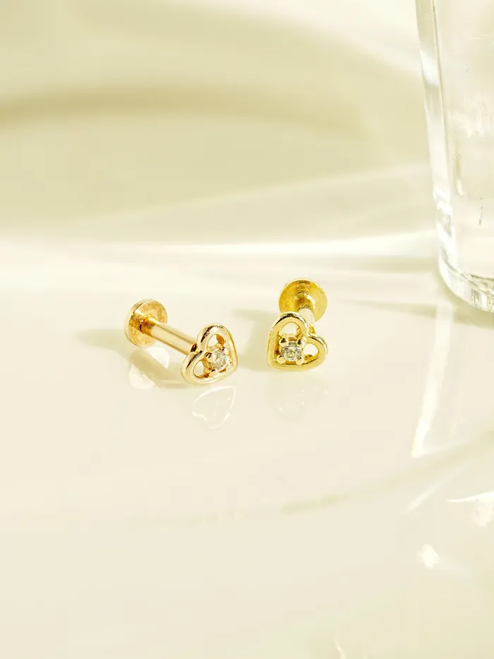 14K Gold Mini Pretzel Heart Internally Threaded Labret Piercing 18G16G MinimalBijoux PreStyled Sets