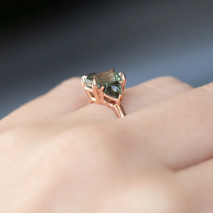 Anueva Jewelry 107ct Grey Sapphire and Green Tourmaline Three Stone Ring in 14k Rose Gold Rings