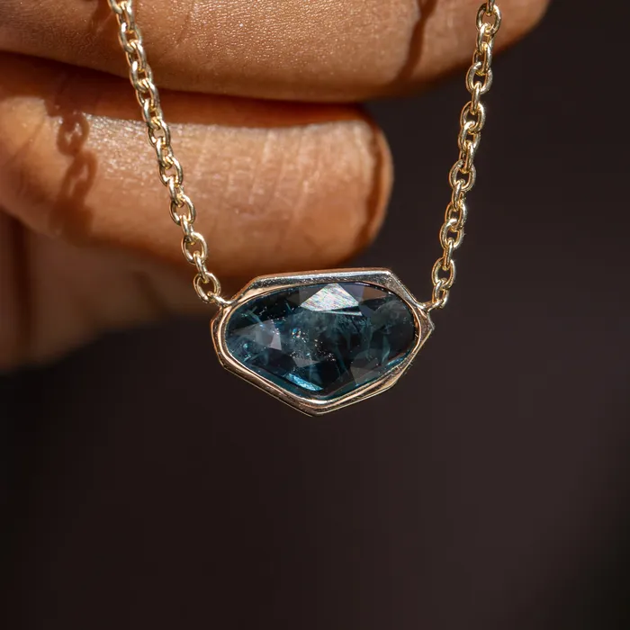 Anueva Jewelry Necklaces 198ct Sapphire Bezel Set Necklace In 14k Yellow Gold