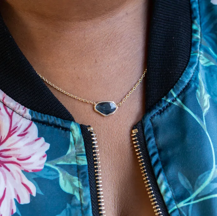 Anueva Jewelry Necklaces 198ct Sapphire Bezel Set Necklace In 14k Yellow Gold