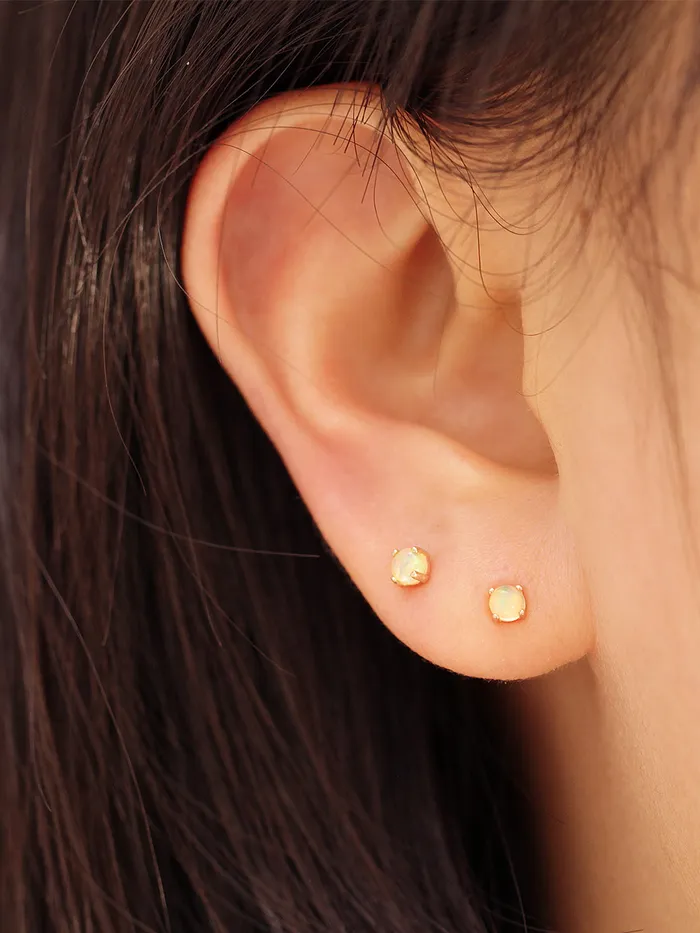 Earrings 14K Gold Natural Opal Cartilage Earring 20G MinimalBijoux