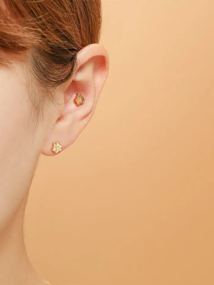 Earrings MinimalBijoux 14K Gold Jelly Paw Cartilage Earring 20G18G16G