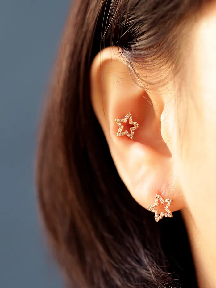 Earrings MinimalBijoux 14K gold Line Cubic Star cartilage earring 20g