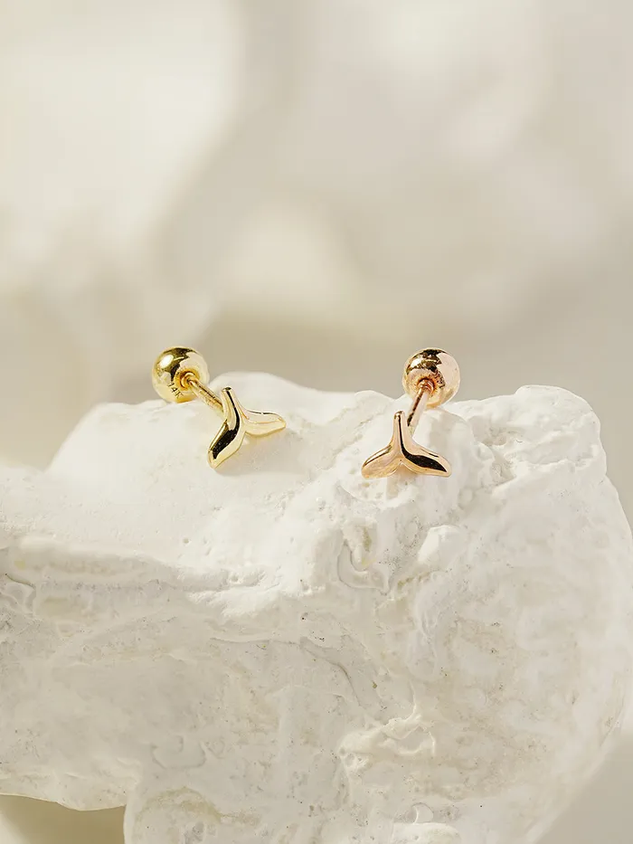 Earrings MinimalBijoux 14K Gold Mini Whale Tale Cartilage Earring 20G18G16G