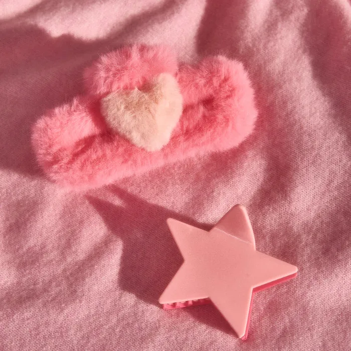 Fluffy Heart Claw shopsnackbreak Necklaces Fluffy Heart Claw shopsnackbreak Necklaces