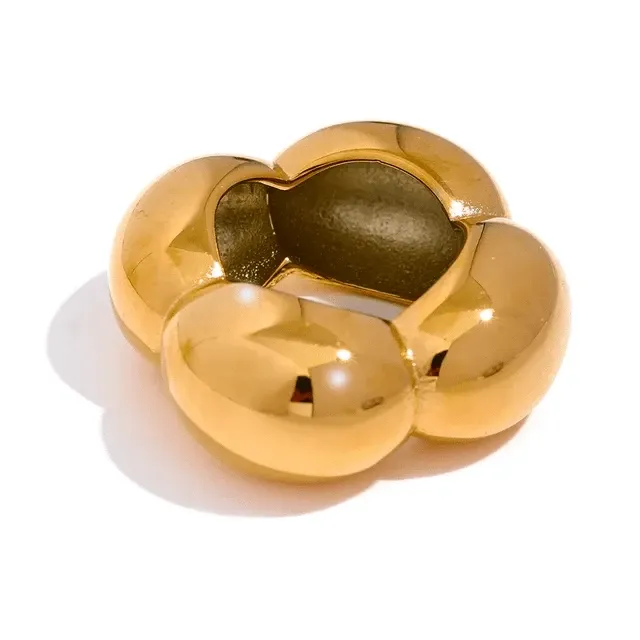 Mabel Love Co Rings Hollow Big Ring