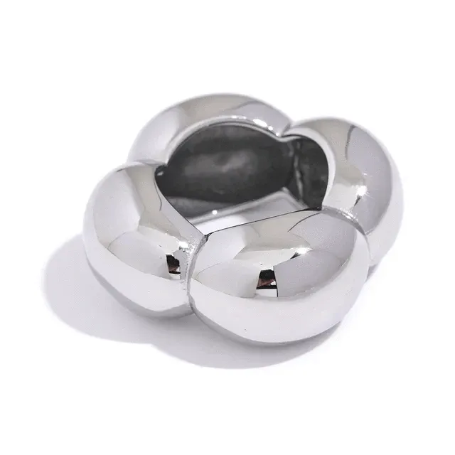 Mabel Love Co Rings Hollow Big Ring