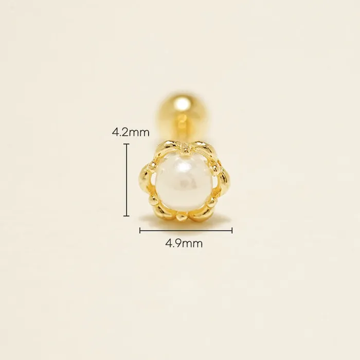 MinimalBijoux Earrings 14K Gold Creamy Flower Cartilage Earring 20G