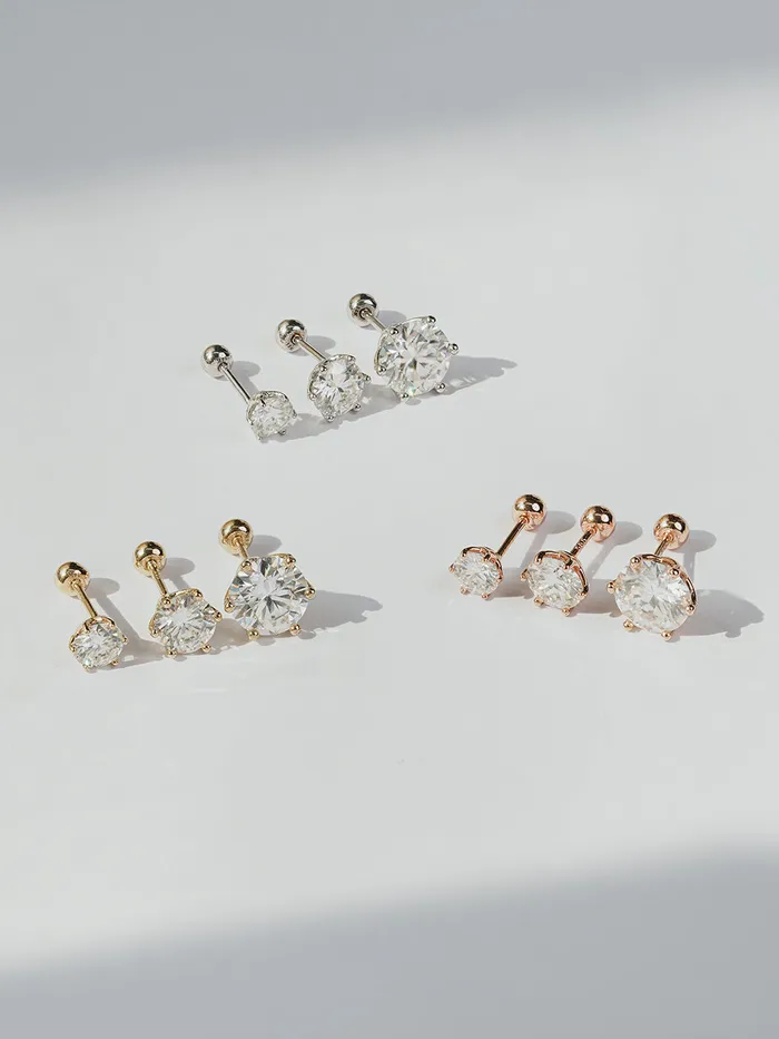 MinimalBijoux Earrings 14K Gold Moissanite Crown Cartilage Earring 20G18G16G