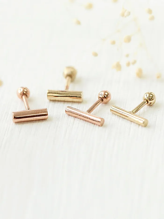 MinimalBijoux Earrings 14K Gold Round stick cartilage earring 18g16g