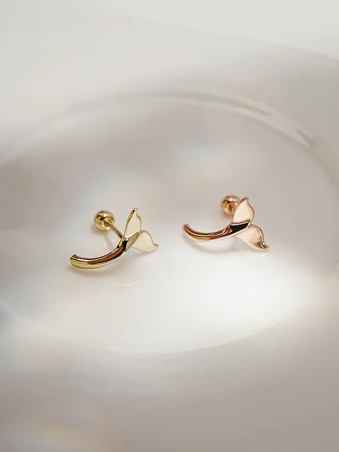 MinimalBijoux Earrings 14K Gold Whale Tale Cartilage Earring 20G18G16G