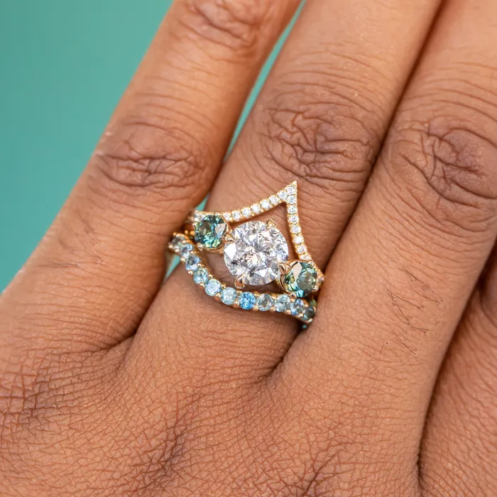 Naveet Rings 178ct Round Salt Pepper Diamond and Parti Sapphire Three Stone Ring in 14K Yellow Gold