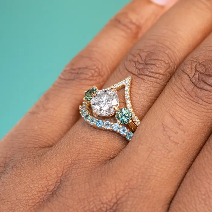 Naveet Rings 178ct Round Salt Pepper Diamond and Parti Sapphire Three Stone Ring in 14K Yellow Gold