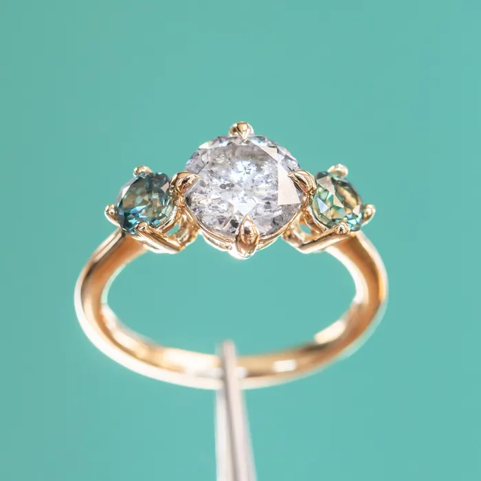 Naveet Rings 178ct Round Salt Pepper Diamond and Parti Sapphire Three Stone Ring in 14K Yellow Gold