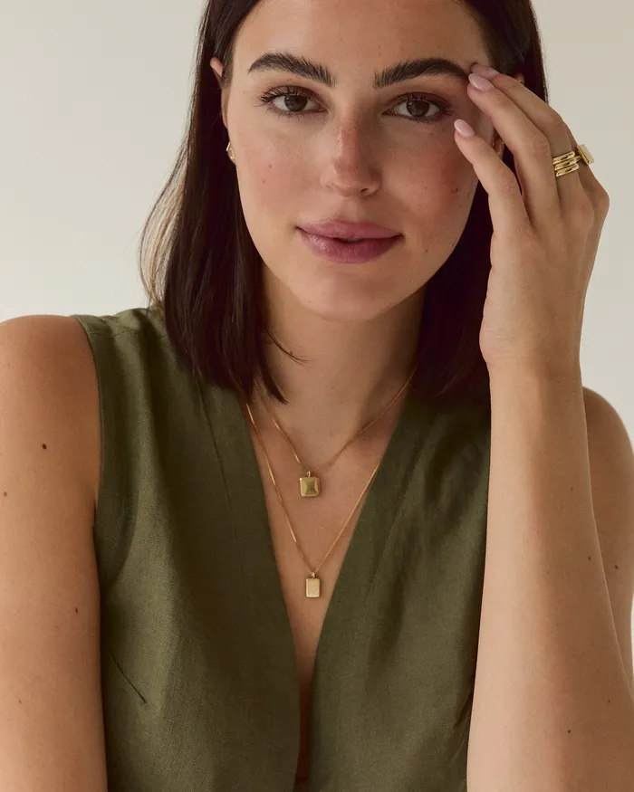 Necklaces Forma Rectangle Pendant Necklace Solid Gold Sheena Marshall