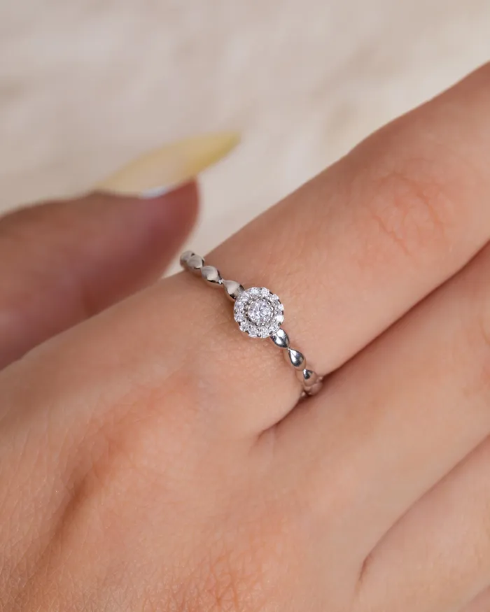 Rings KOAY Silver Store Zircon Oval Ring