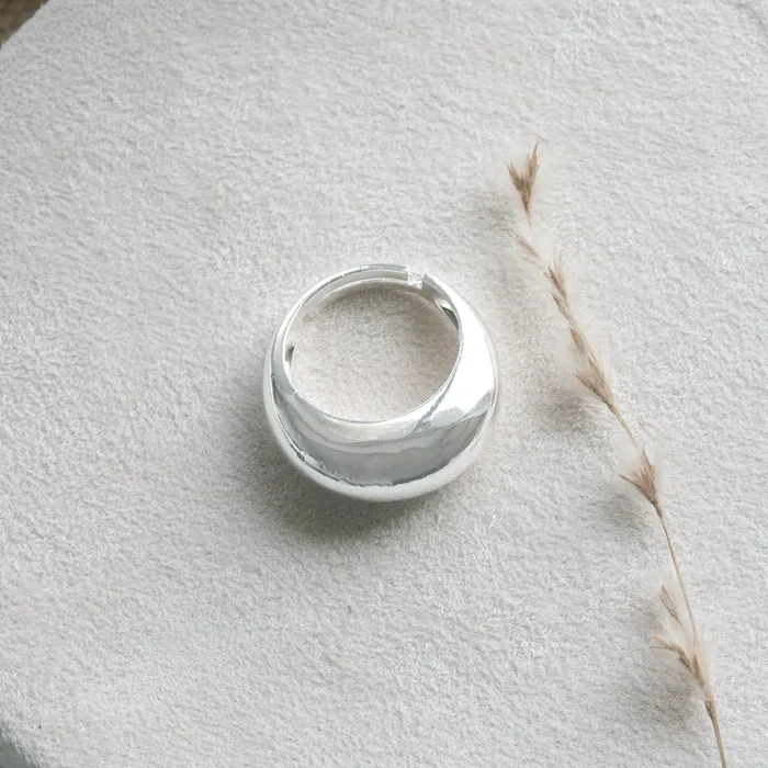 Upakarna Rings Sleek Chic Band Ring