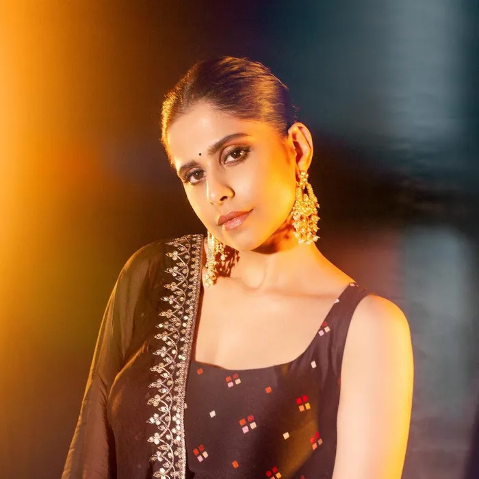 Ashuti Jadau Silver Earrings SILVER Earrings